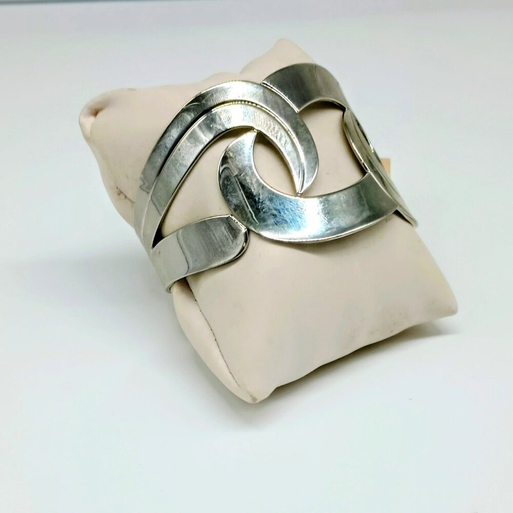 ATI BR Cuff Statement Bracelet 7" Silver Tone Etched Swirl - Picture 6 of 7